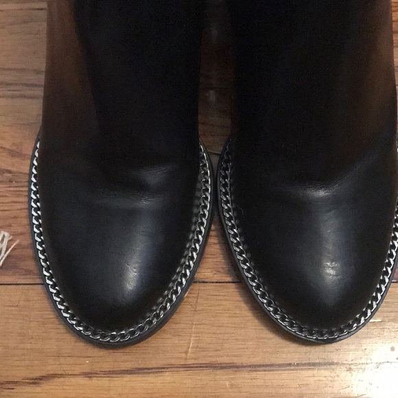 ▪️Givenchy Booties ▪️100% Authentic - Picture 2 of 7